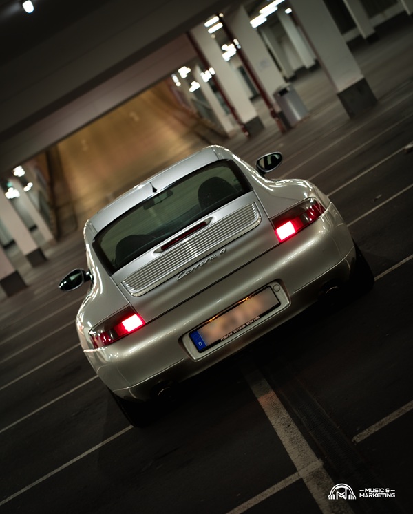 Porsche911-Carrera4S